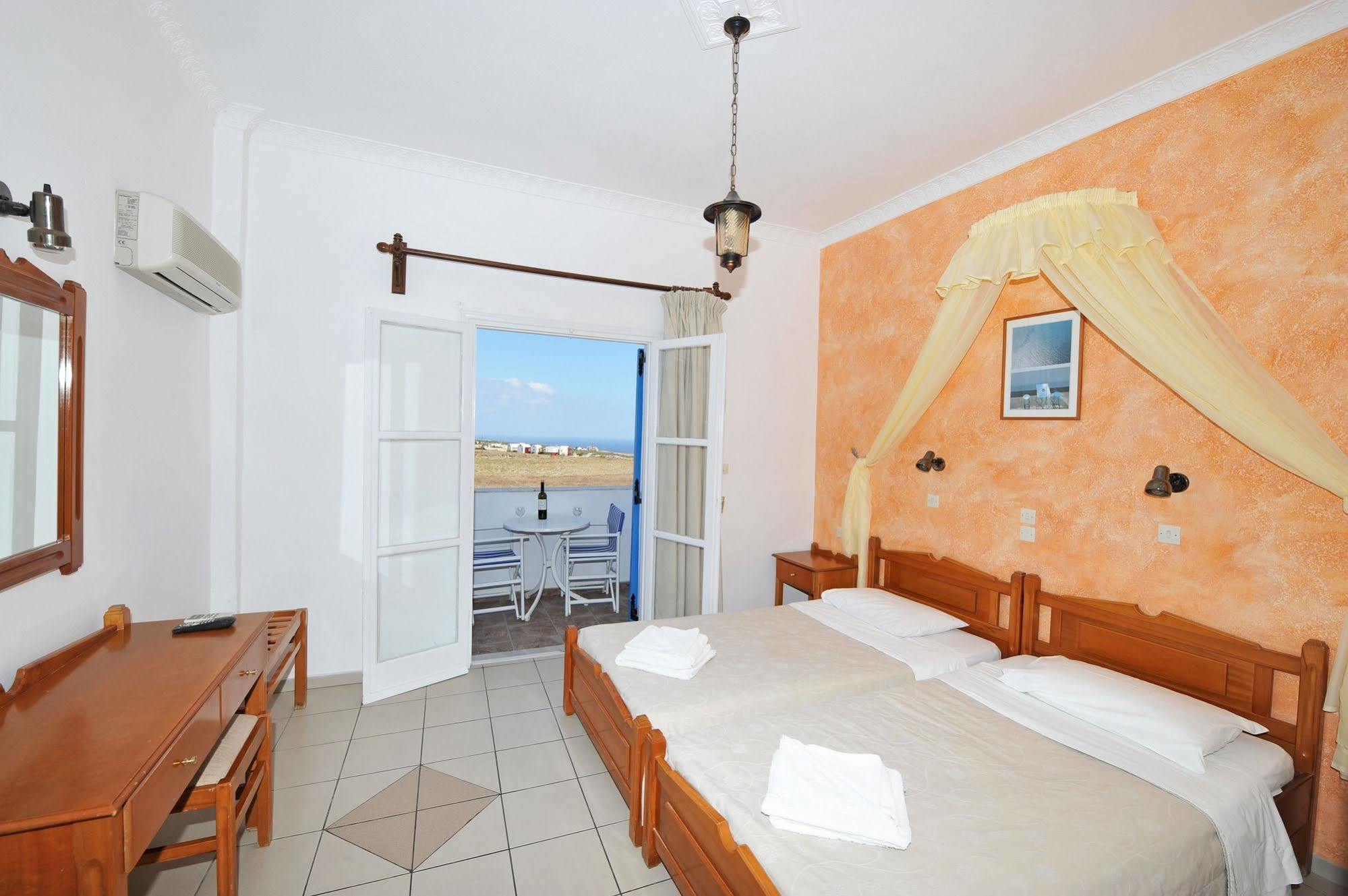 Hotel Olympia Karterádosz Kültér fotó
