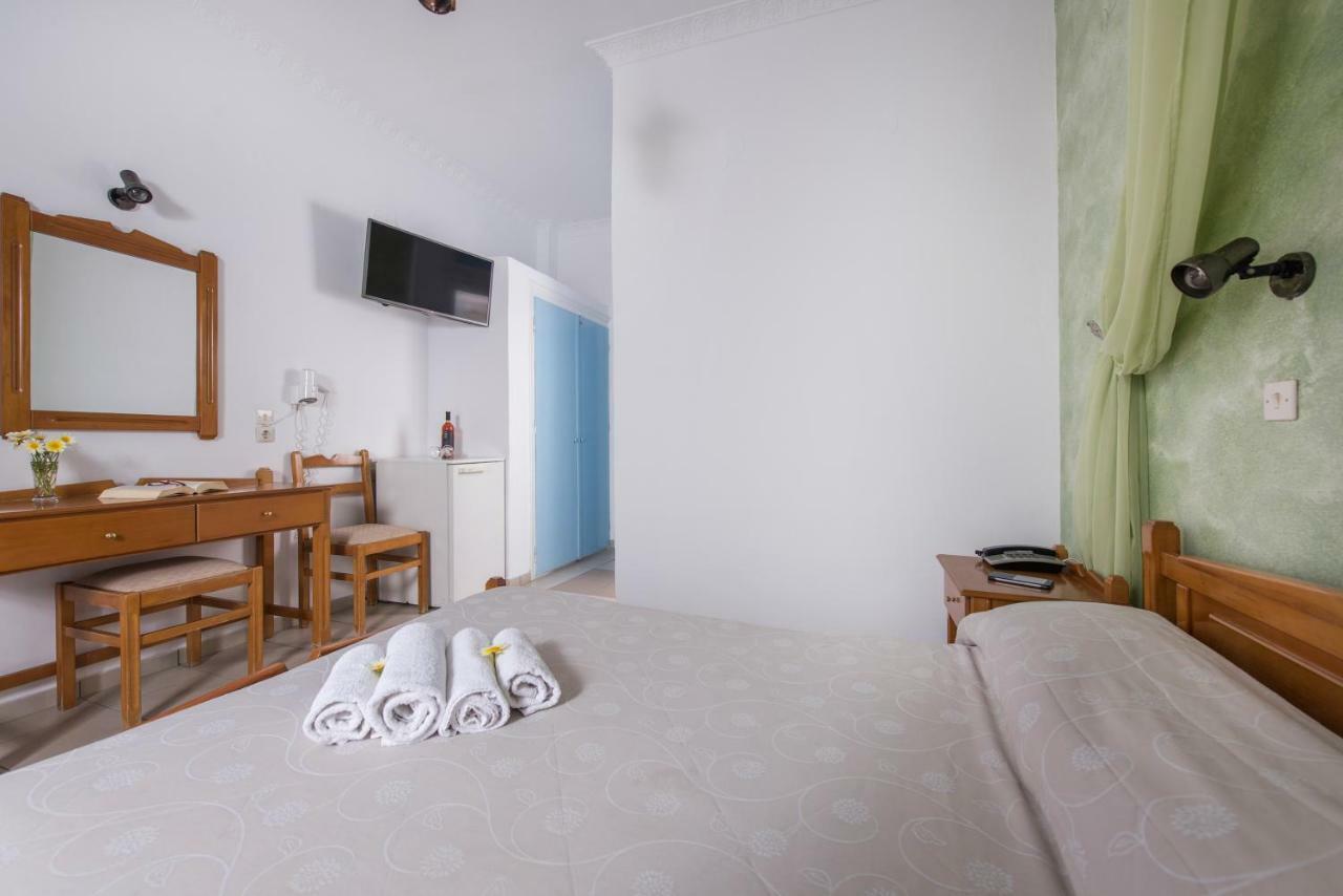 Hotel Olympia Karterádosz Kültér fotó