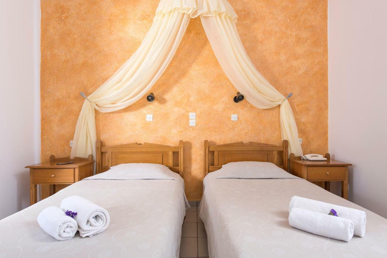 Hotel Olympia Karterádosz Kültér fotó